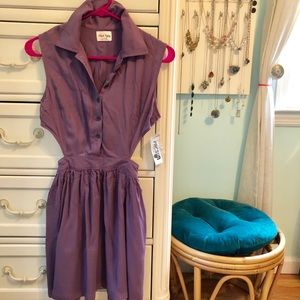 🌷 Purple Button Down Dress with Side Cut-outs🌷